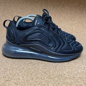 Nike women’s Triple Black Air Max Sneakers